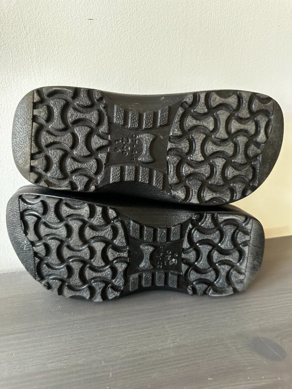 Birkenstock Shoes Women’s 6 EU 37 Profi Birki Work Clogs Black Slip On - Picture 2 of 3
